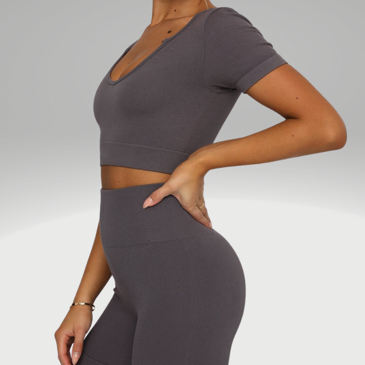 Seamless Cropped Sports Tee